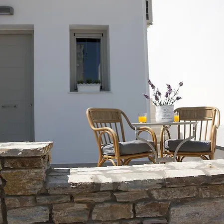 Angelique Apartment *